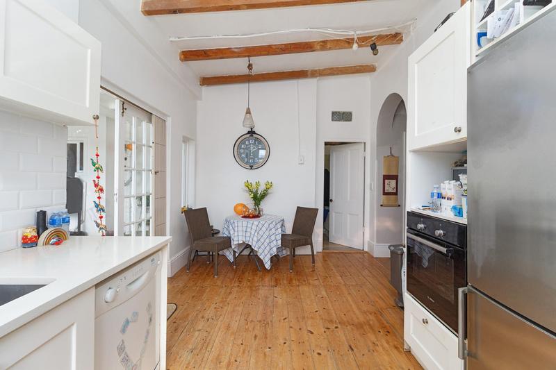 3 Bedroom Property for Sale in Green Point Western Cape